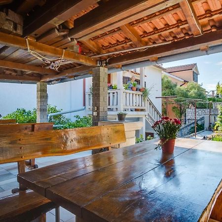 Apartmani Maris Mali Losinj Ngoại thất bức ảnh