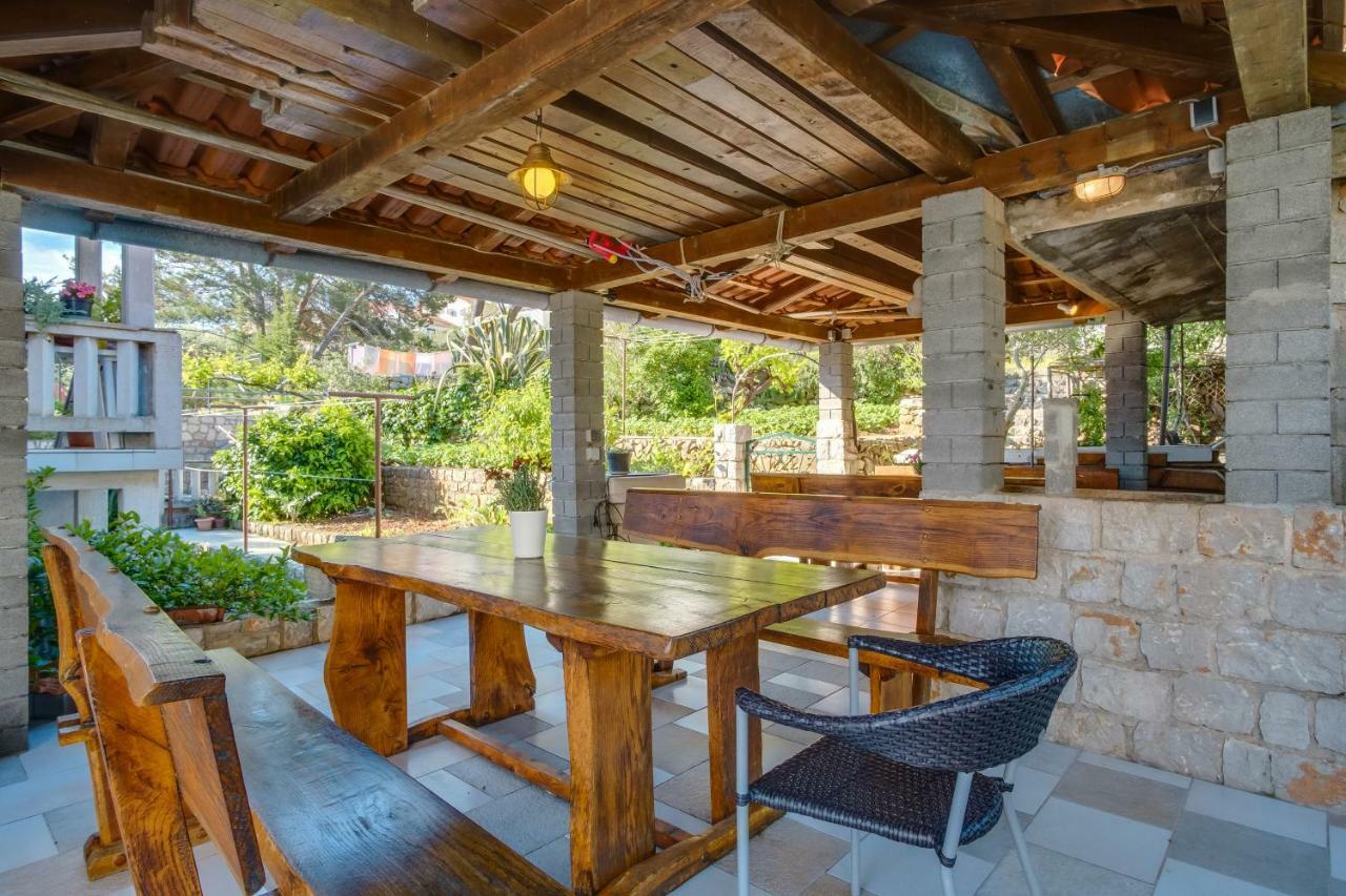 Apartmani Maris Mali Losinj Ngoại thất bức ảnh
