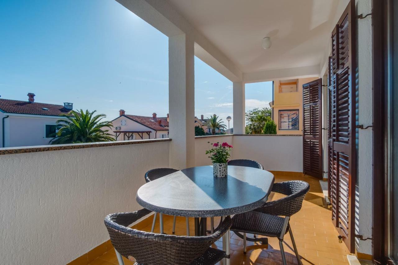 Apartmani Maris Mali Losinj Ngoại thất bức ảnh