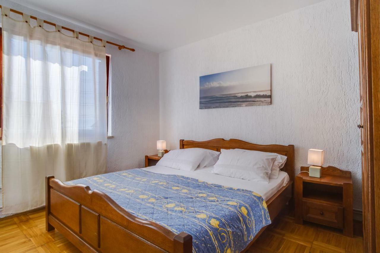 Apartmani Maris Mali Losinj Ngoại thất bức ảnh