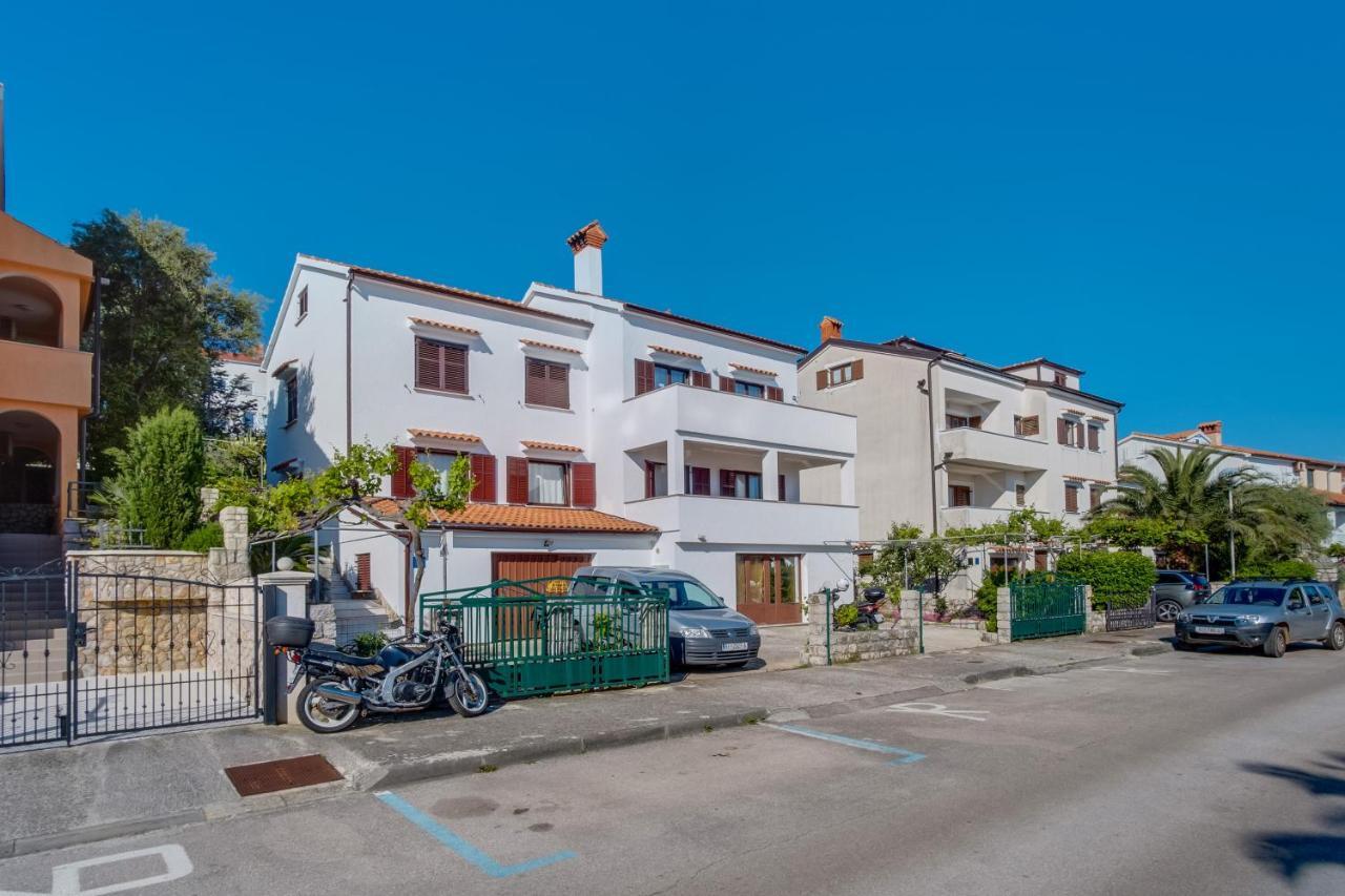 Apartmani Maris Mali Losinj Ngoại thất bức ảnh