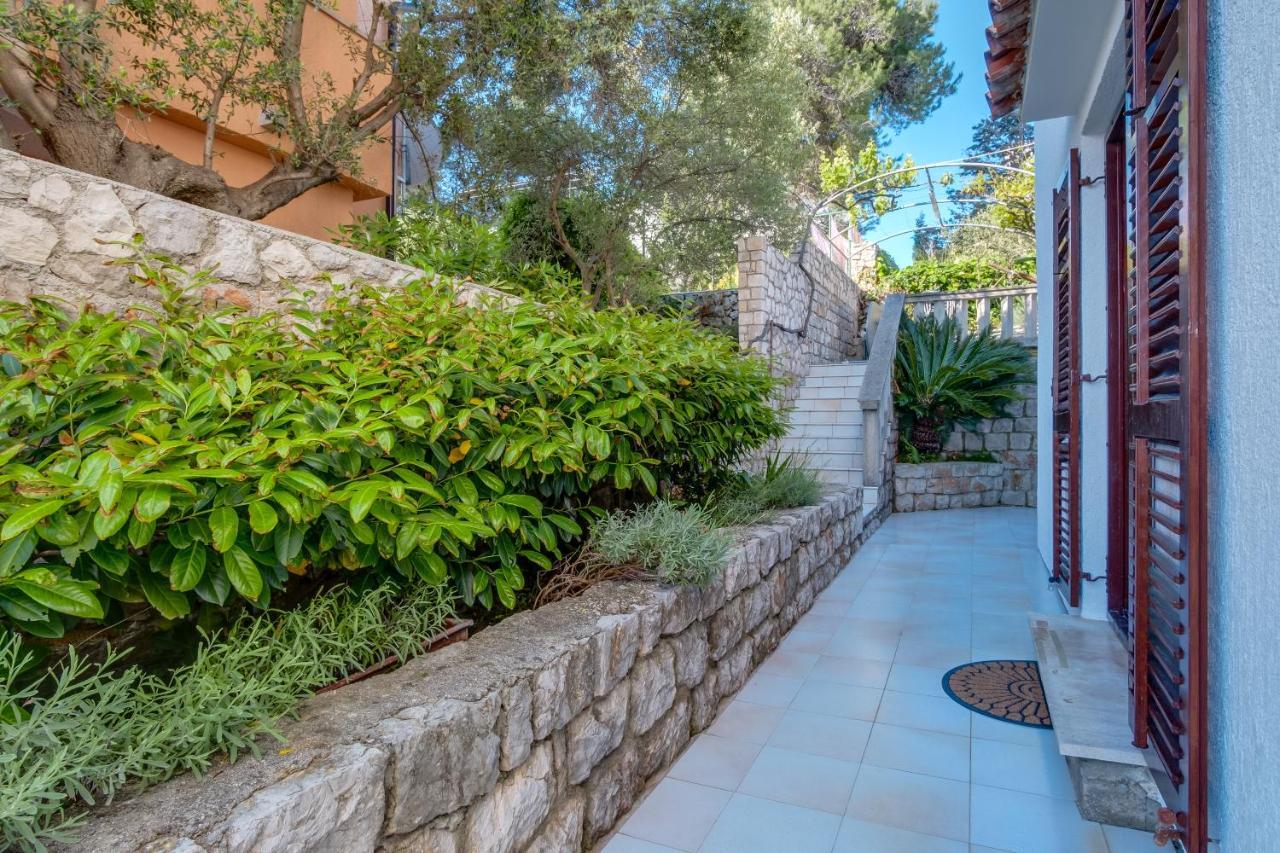 Apartmani Maris Mali Losinj Ngoại thất bức ảnh