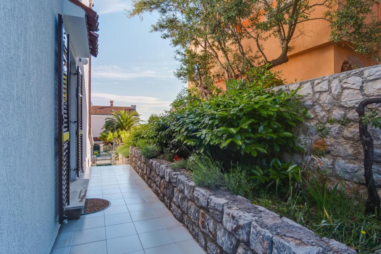 Apartmani Maris Mali Losinj Ngoại thất bức ảnh